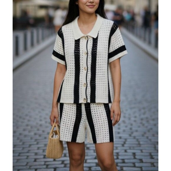 Handmade Crochet Short Sleeve Cardigan & Shorts Set  Stylish Black & White Strip - Picture 1 of 11